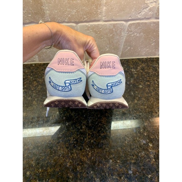 FIRM Nike Waffle Trainer 2 “Cork” Cashmere/White/Pink Oxford Size 8 Like New - Picture 6 of 11